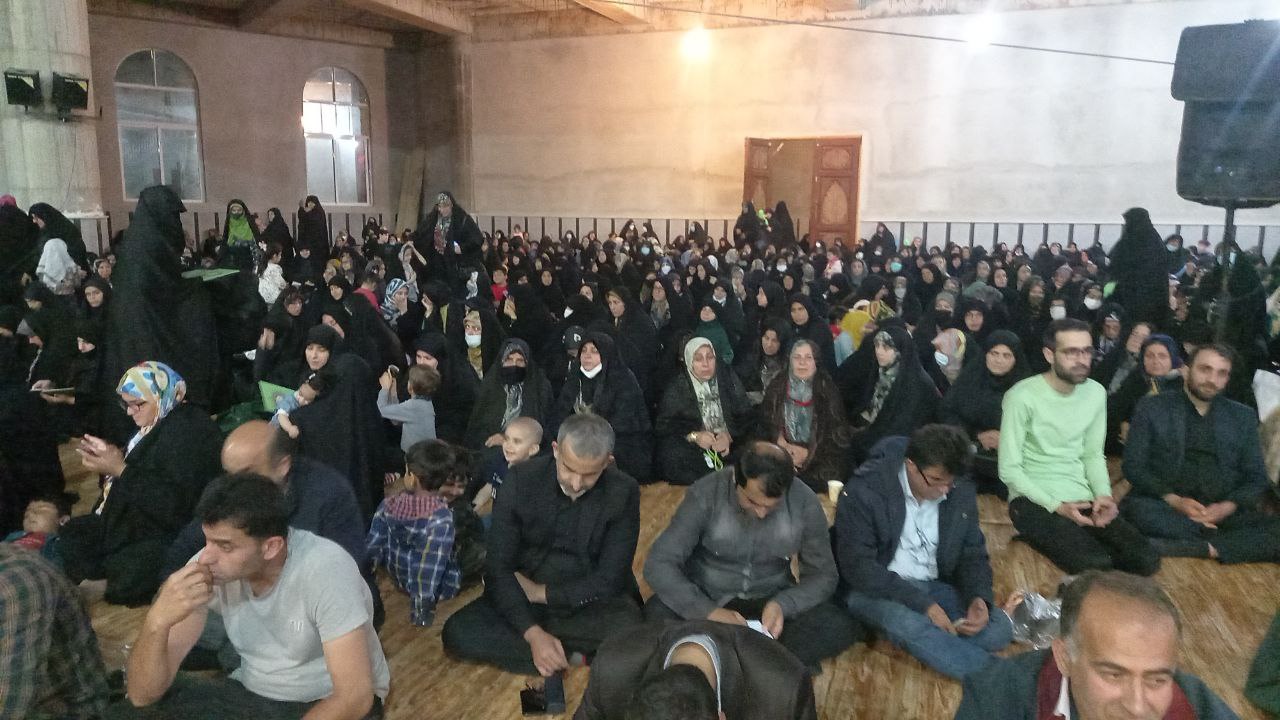 وداع مردم محمود آباد با شهید گمنام