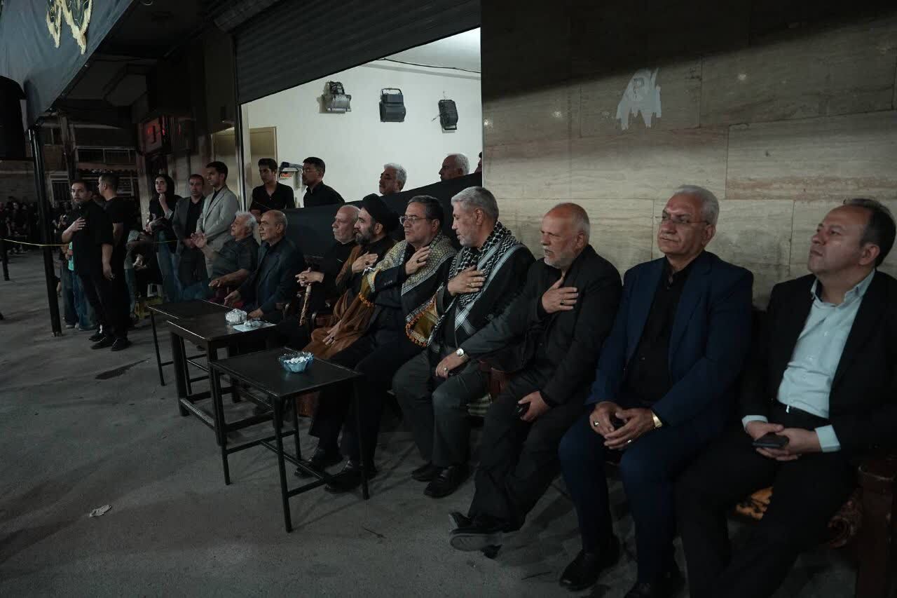 حضور استاندار آذربایجان‌غربی در آیین عزاداری مسجد امام ارومیه