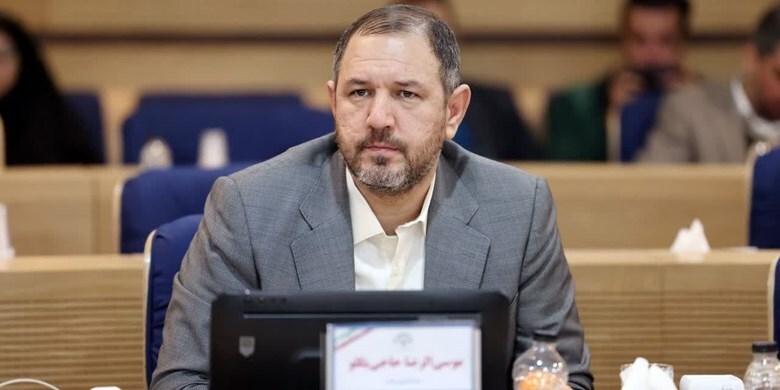 شوراها، شهرداران و دهیاران، نقش مهمی در حفظ انسجام اجتماعی و اقتدار ملی ایفا میکنند شوراها، شهرداران و دهیاران، نقش مهمی در حفظ انسجام اجتماعی و اقتدار ملی ایفا میکنند